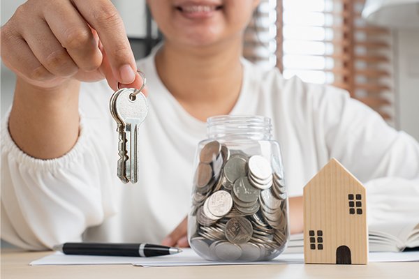 Saving for a Down Payment: The Ultimate Guide